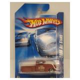 M6908 "Latroca" Hot Wheels Car