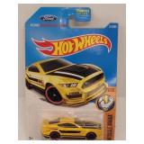 DVC39 "Ford Shelby GT350R" Hot Wheels Car
