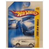 L9915 "2007 Shelby GT-500" Hot Wheels Car