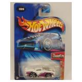 B3557 "Tooned Two & Go" Hot Wheels Car