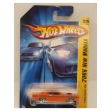 J3270 "1970 Dodge Challenger Hemi" Hot Wheels Car
