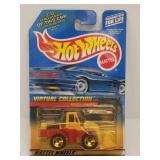 27078 "Wheel Loader" Hot Wheels Car