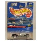 29275 "Sweet 16" Hot Wheels Car