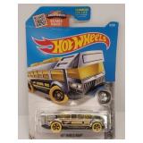 DHP65 "Hot Wheels High Bus" Hot Wheels Car