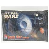 Star Wars - Death Star model kit (sealed)