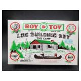 Roy Toy log building set 'Camp' theme