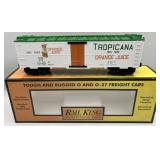 MTH Rail King Modern Reefer Car in Tropicana