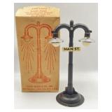 Louis Marx & Co. Twin Light Lamp Post model #429