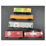 (5) HO Scale Advertising & Covered Hopper Freight