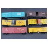 (6) HO Scale Freight Cars ï¿½ Penn Central, ATSF,