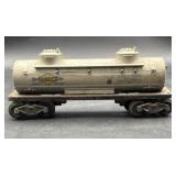 Silver Lionel POSTWAR 6465 SUNOCO 2 Dome Tank Car