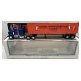 Lionel refrigerator Lines O Gauge tractor-trailer