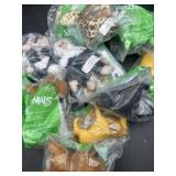 (13) Kinectimals Sealed Kids Meal Toys 2010