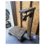 Howe Richardson Weight Scale