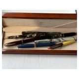 Box with 7 Writing Instruments
