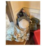 Misc. Bedding Sets & Pillows