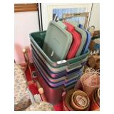 6 Plastic Storage Totes with Lids