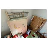 2 Baby Beds