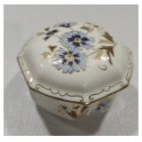 Hungary Covered Dish with Lid