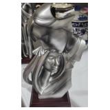 Herco Statue