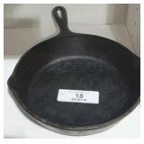 No. 5 S.K. Iron Skillet