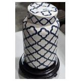 Large Ginger Jar with Lid