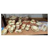 Franciscan Apple Dish Set