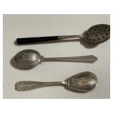 3- Vintage Tea Infuser Spoons