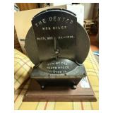 The Dexter Replica Hog Oiler