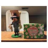 Steinbach Mercator Smoker Figure