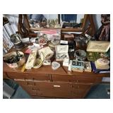 Large Lot of Watches & Costume Jewelry