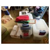 Rubbermaid Totes & Christmas Dï¿½cor