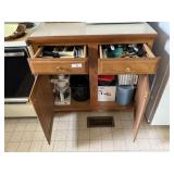 Large Lot of Kitchenwares