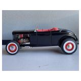 ERTL 1934 Ford Deuce Coupe Collector Car