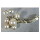 Vintage Pearl Brooch