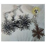 Snowflakes Dangle Earrings