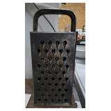 Bromco Vintage Grater