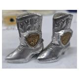 Vintage Salt / Pepper Shaker Set