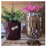 Large Mirrored Vase & Pottery Vase