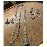 2 Necklaces & 2 Pairs of Earrings