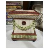 Fitz & Floyd Collectible