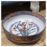 Hand Painted 24K Gold Trim Oriental Bowl