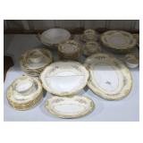 40 Piece Japan Dish Set