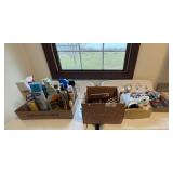Lot of Miscellaneous Housewares
