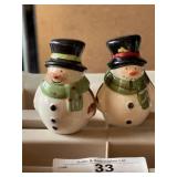 Vintage Salt & Pepper Shaker Set