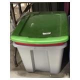 2 Totes & 1 Lid