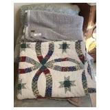 Full Size Wedding Quilt & Fleece Blanket