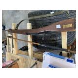 Paris Trainer Rifle & Antique Golf Putter