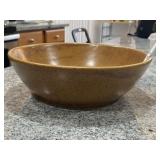 Monmouth, ILL USA Pottery Bowl