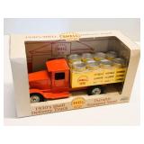 Gearbox 1930s Shell Delivery Truck w/ Oil Cans